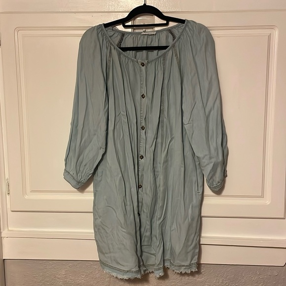 Chambray dress - Picture 1 of 5